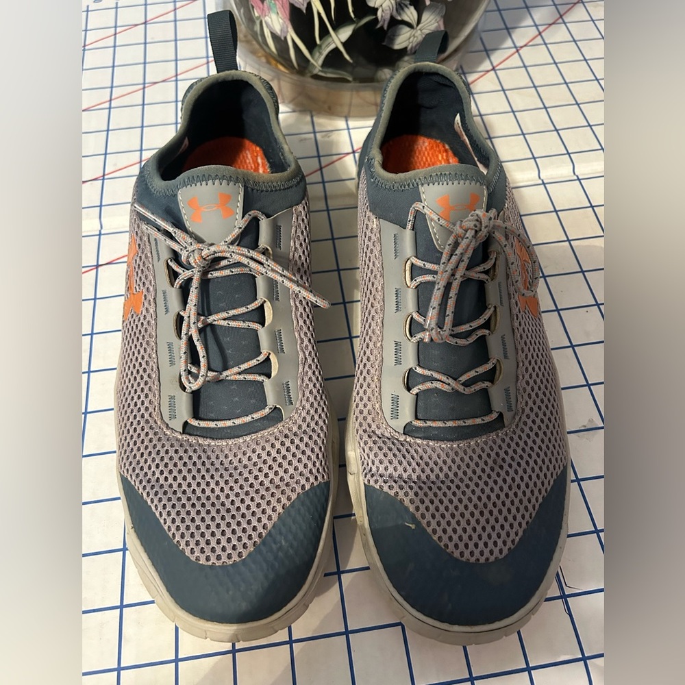 Under Armour size 12